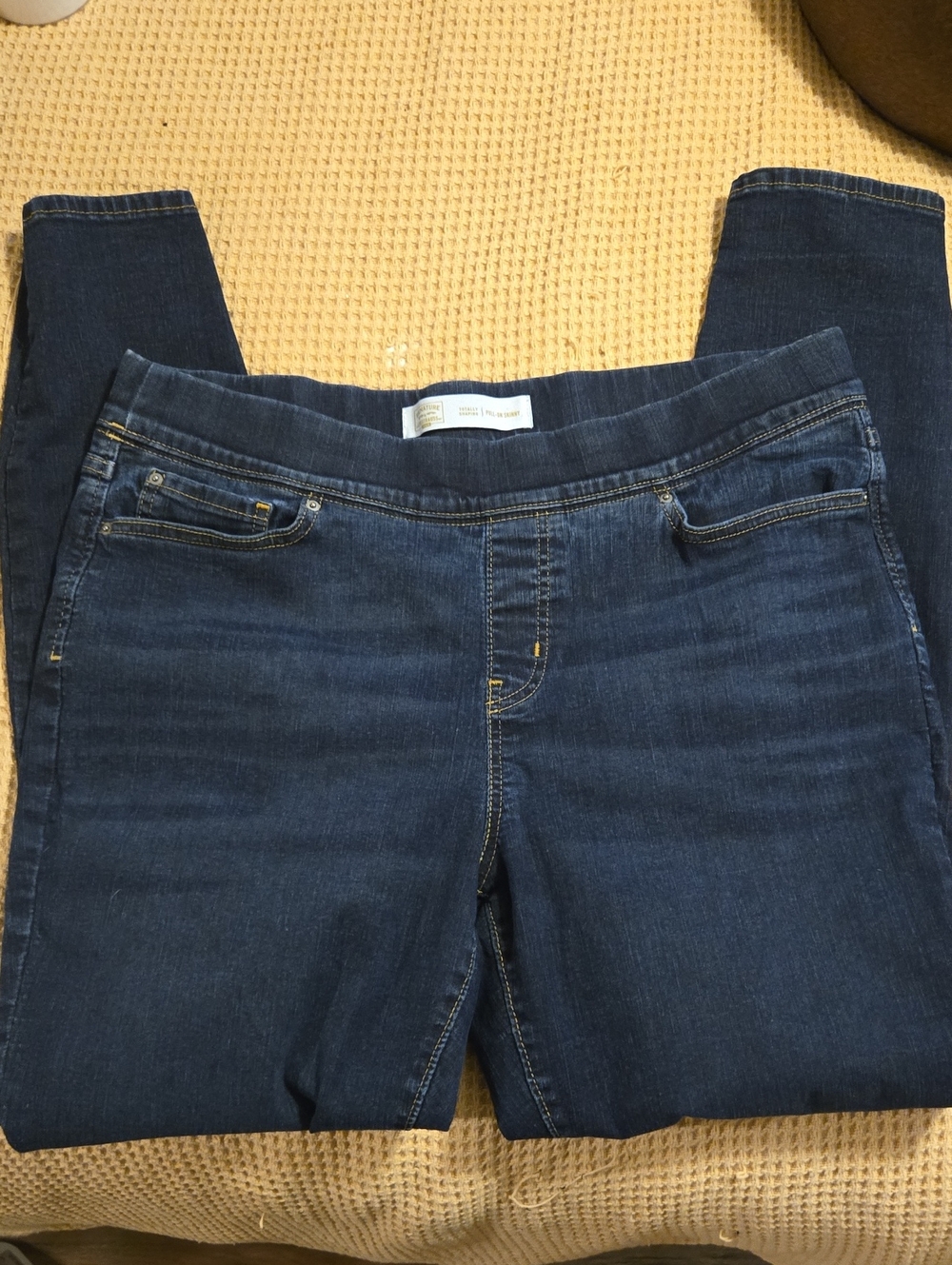 Levi's Dark Blue Women's Stretch Jeggings